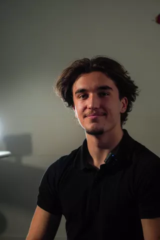 Théo